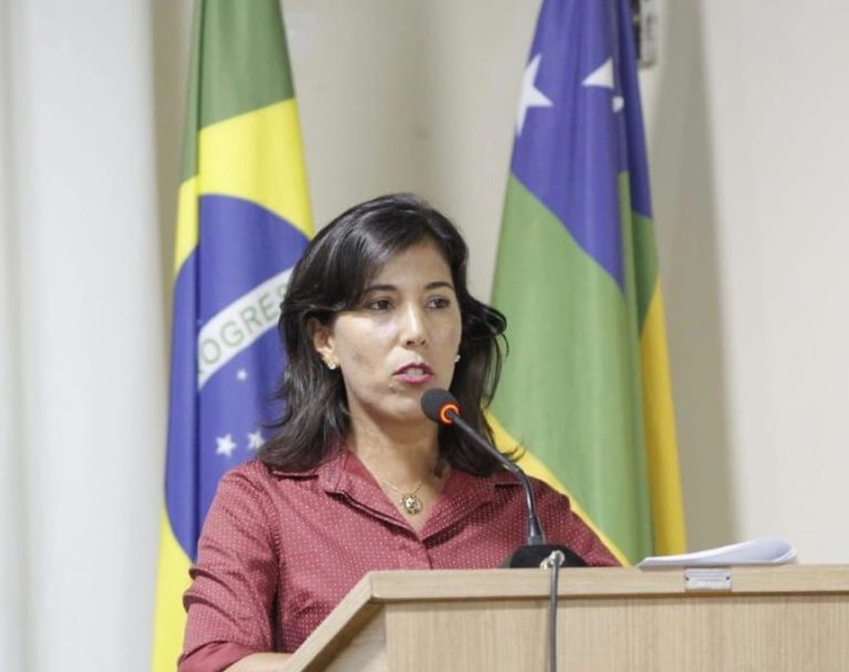 Simone Andrade: “Revitalização das estradas vicinais foi uma das minhas prioridades”