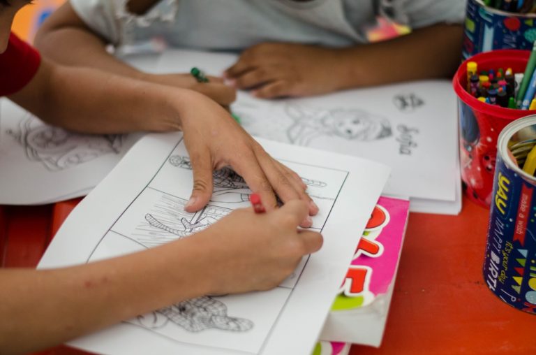 Covid-19: Psicólogo orienta pais sobre como lidar com os filhos durante isolamento