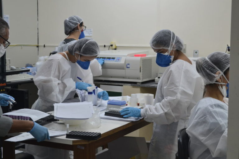 Lacen Sergipe recebe 29 mil kits de testes PCR para diagnóstico do coronavírus
