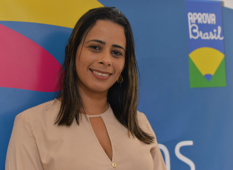 Em junho, três escolas da DRE’2 retomarão as aulas pela internet