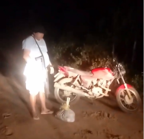 Motocicleta é recuperada momentos depois de ser roubada em Salgado