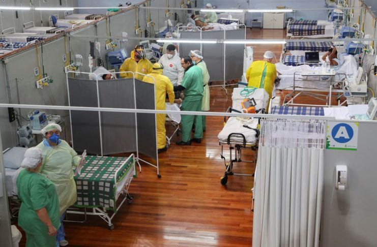 2020-05-07t190357z_1_lynxmpeg461xz_rtroptp_4_health-coronavirus-brazil-hospital