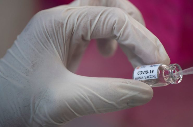 Teste da vacina contra a doença de coronavírus (COVID-19) na Tailândia