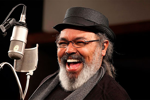 Jorge Aragão, Elba Ramalho e Felipe Ret agitam lives desta sexta-feira, 19