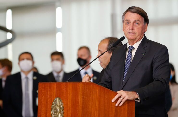 Nas palavras do presidente, o valor deve ser reduzido e superior a R$ 300,00