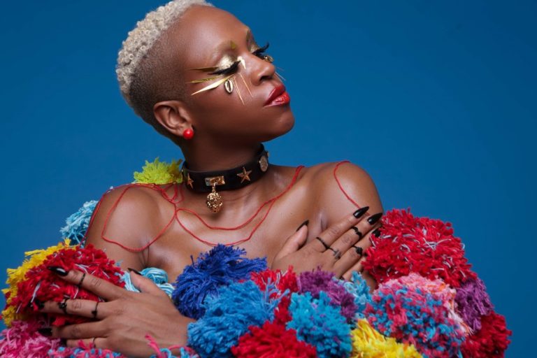 Confira as lives de hoje: Sepultura, Ney Matogrosso, Karol Conka e mais