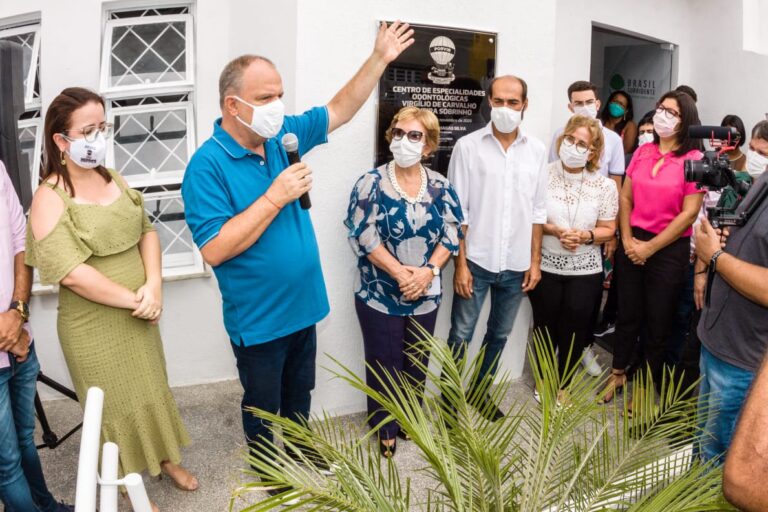 Em Simão Dias, Belivaldo inaugura Centro de Especialidades Odontológicas