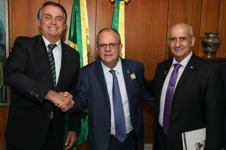 Em reunião com Bolsonaro, Belivaldo fala sobre Petrobras, Covid-19 e Fafen