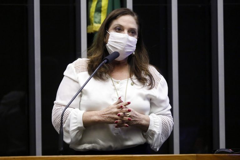 Bancada feminina da Câmara cobra ações sobre caso Mariana Ferrer