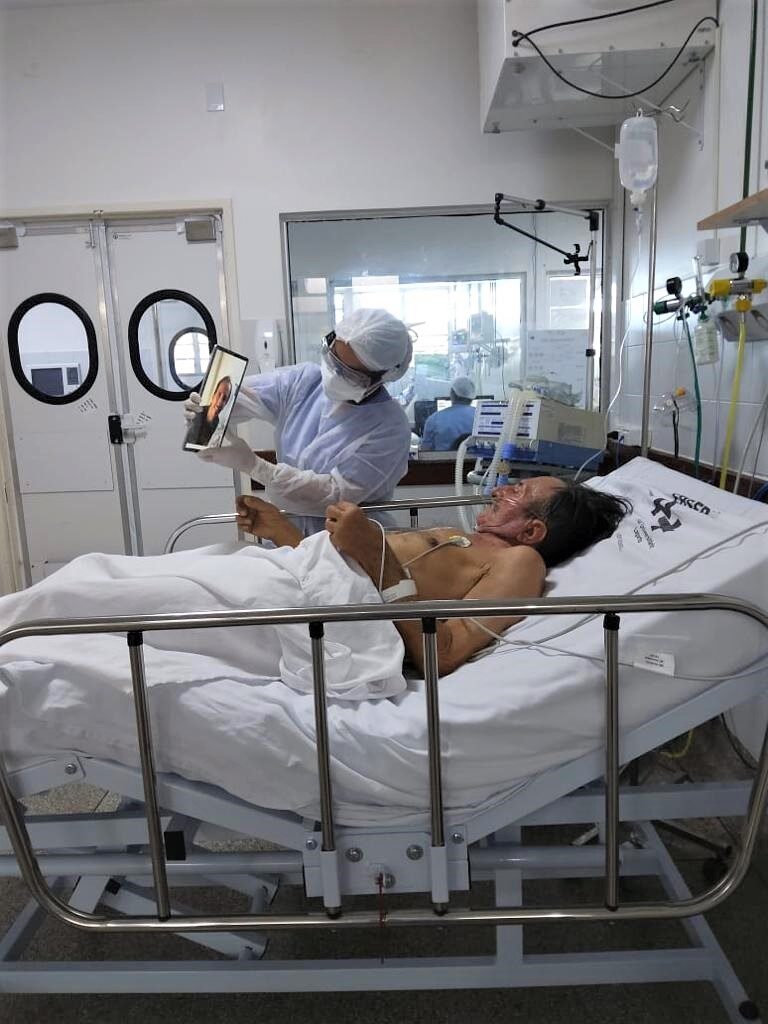 Usuários do Hospital Universitário destacam importância das visitas virtuais durante a pandemia