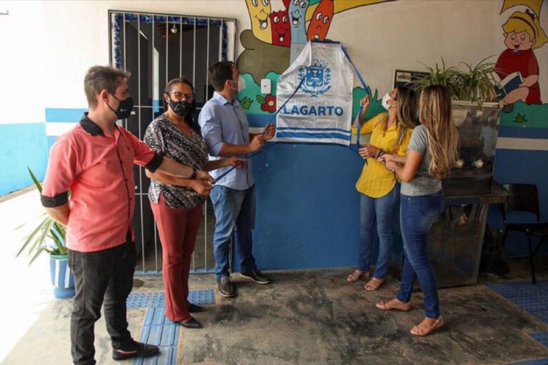 Hilda Ribeiro reinaugura mais duas escolas na zona rural de Lagarto