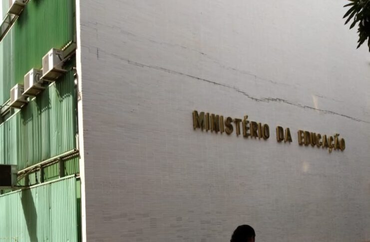 prédio-do-Min-3