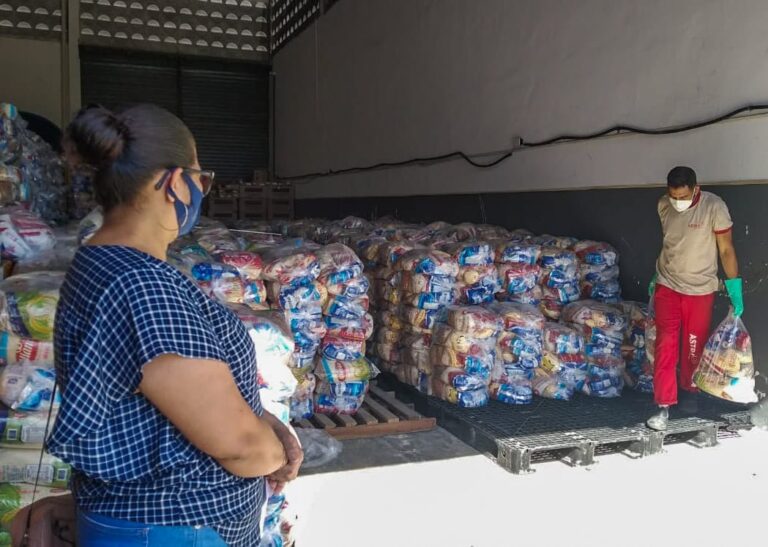 Governo destina cestas básicas para as mulheres de Riachão do Dantas