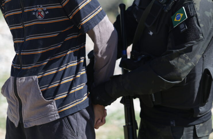 pc-generica-detalhe-prisao-acao-1