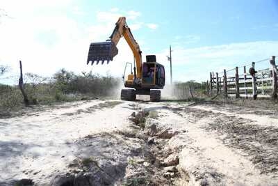 Prefeitura de Lagarto segue revitalizando e recuperando estradas vicinais