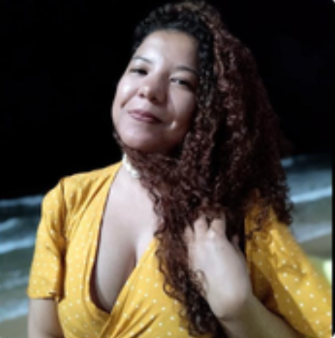 Egressa do Polivalente recebe prêmio internacional após tese de doutorado