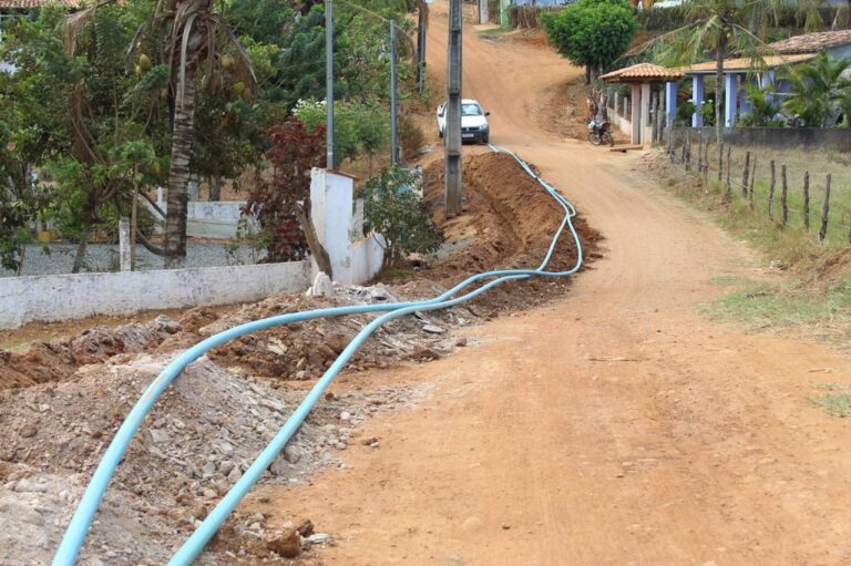 Prefeitura de Simão Dias amplia sistema de abastecimento de água