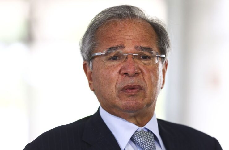 O ministro da Economia, Paulo Guedes, durante entrevista coletiva no Palácio do Planalto.