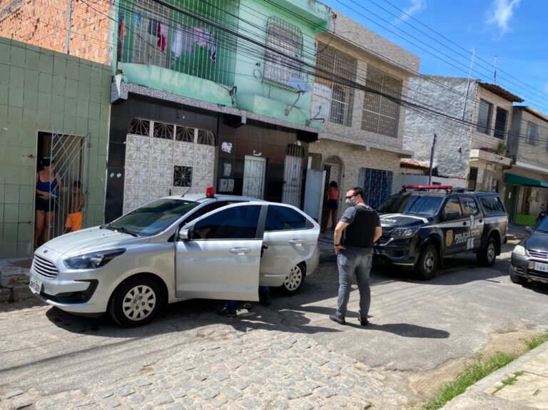 Polícia Civil prende homem que estuprou casal de mulheres, roubou objetos e anunciou em site de vendas em Sergipe
