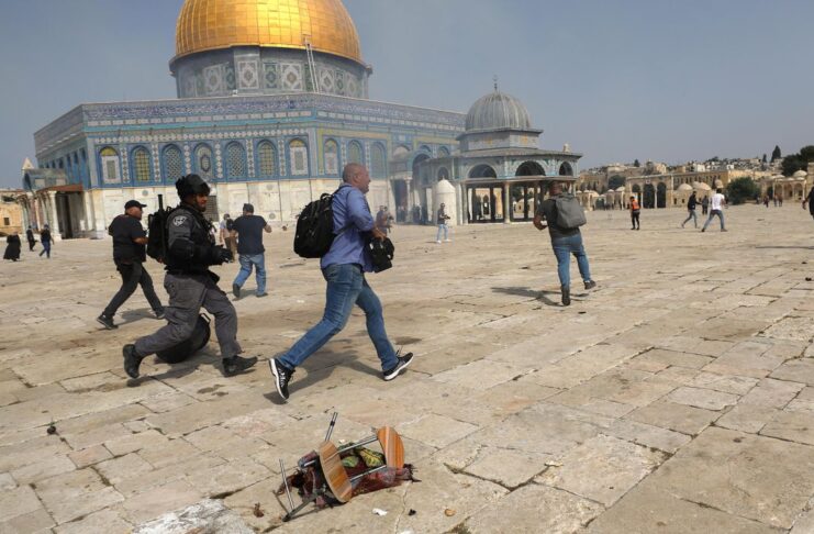 2021-05-10t081802z_936939614_rc2wcn9i2b5r_rtrmadp_3_israel-palestinians-jerusalem