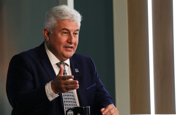 O ministro da Ciência e Tecnologia, Marcos Pontes, participa do programa Sem Censura,  na TV Brasil