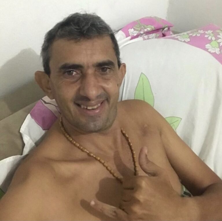 Homem morre após colidir contra um cavalo em Lagarto