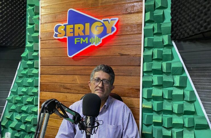 Edy Santana comandará o Momentos de Amor, na Serigy FM, nas noites de sábado e domingo