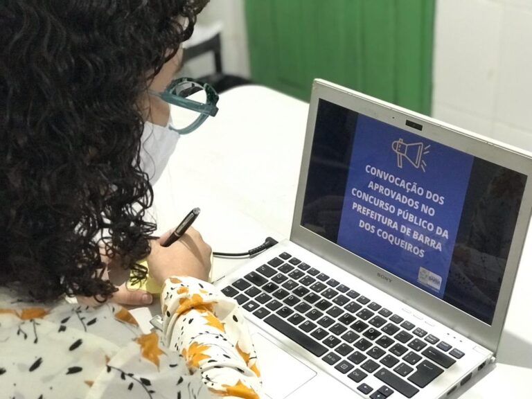 Prefeitura de Barra dos Coqueiros realiza nomeação de aprovados no concurso
