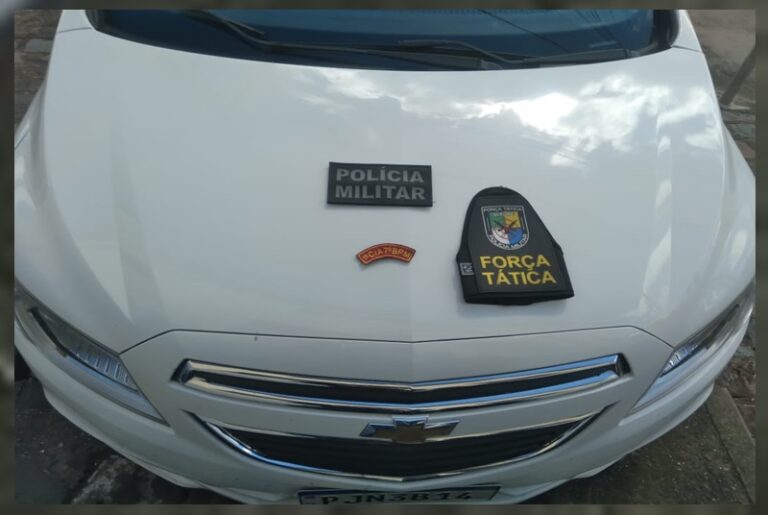 Homem é preso com veículo adulterado e com restrição de roubo