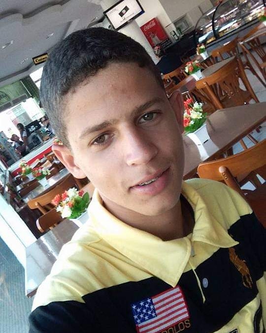 Jovem morre após colidir contra um poste na zona rural de Lagarto