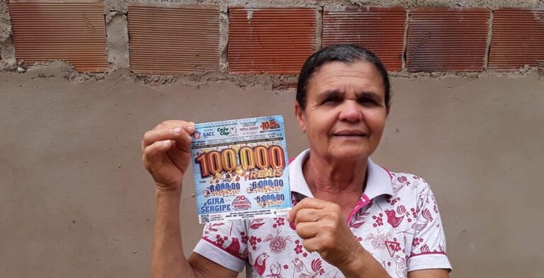 Moradora do povoado Araçá em Lagarto ganha R$ 100 mil no Cajucap