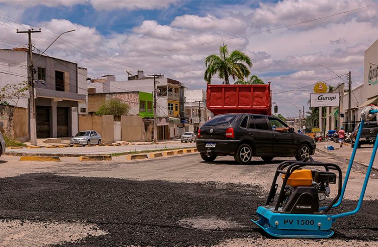 Prefeitura-de-Lagarto-realiza-mais-uma-operacao-Tapa-Buracos