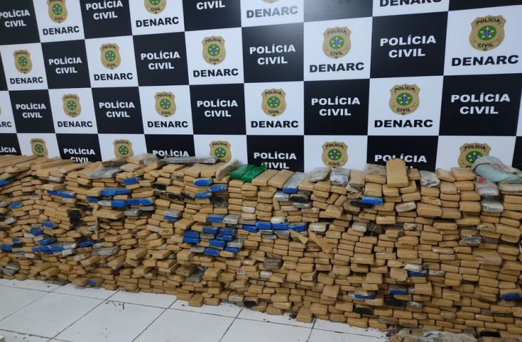 Mais de uma tonelada de maconha é apreendida em Aracaju — Foto: SSP/SE