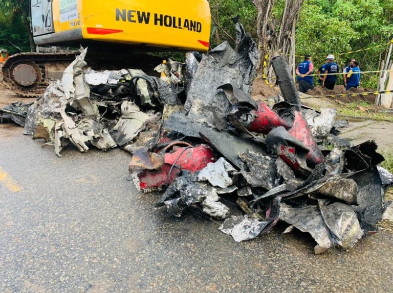 Falha no sistema elétrico do compensador pode ter causado queda de aeronave em manguezal