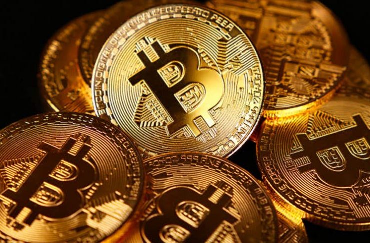 10-maiores-empresas-publicas-compram-bitcoin-o-que-acontece