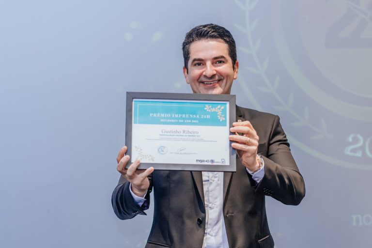 Gustinho Ribeiro recebe prêmio “personalidade política de Sergipe”