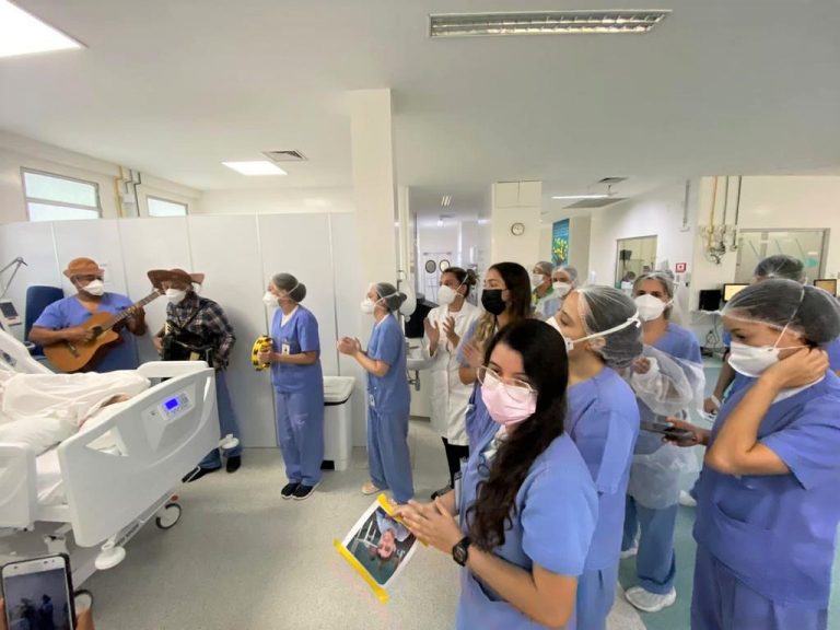 HUL: iniciativa proporciona musicoterapia no ambiente hospitalar