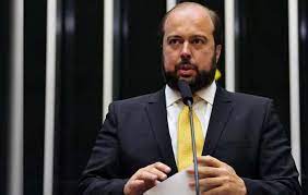 Alexandre da Silveira é escolhido líder do governo no Senado