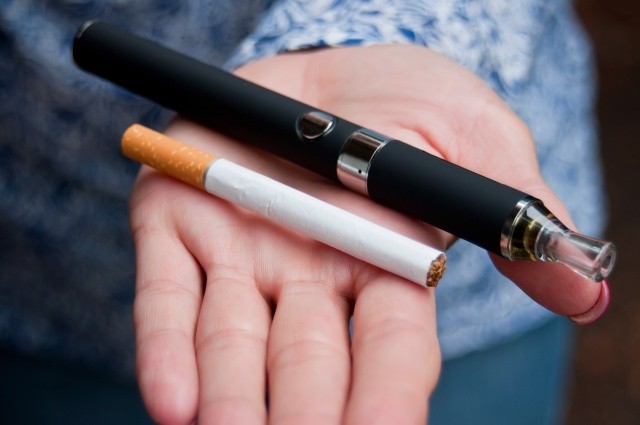 Pneumologista do Huse alerta para os riscos do uso de cigarros eletrônicos
