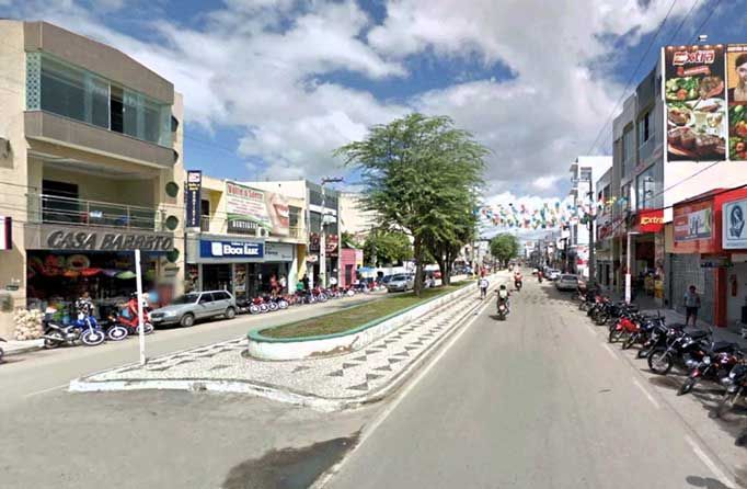 Homem agride mulher grávida com golpes de capacete em Tobias Barreto