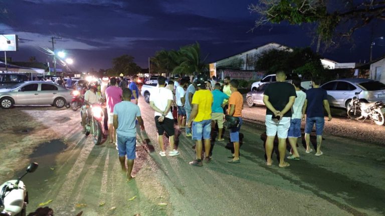 Motociclista fica ferido em acidente no povoado Várzea dos Cágados