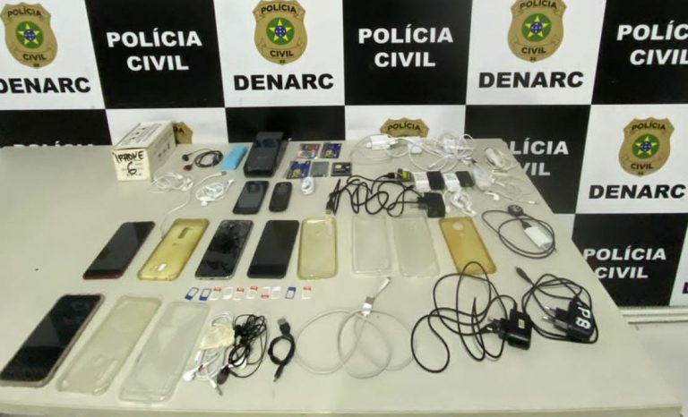 Policial investigado por facilitar celulares em presídio de SE é preso