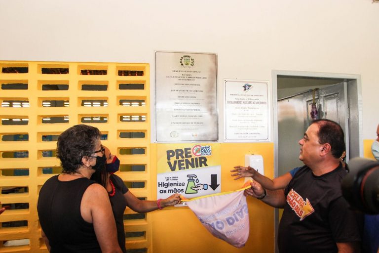 Prefeitura reinaugura sexta unidade escolar em Simão Dias