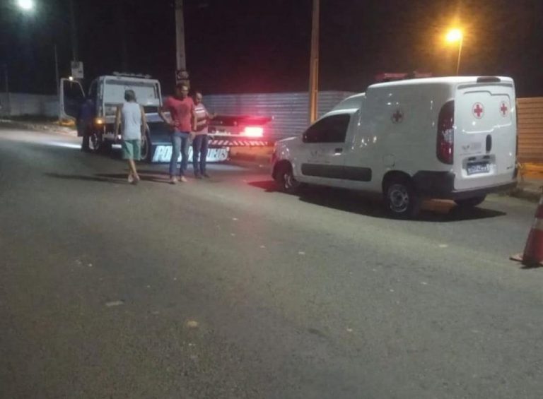 Ambulância de Tobias Barreto se envolve em acidente na cidade de Lagarto