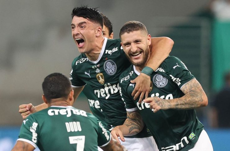 O jogador Zé Rafael, da SE Palmeiras, comemora seu gol contra a equipe do C Athletico Paranaense, durante partida válida pelas finais, volta, da Recopa Sul-Americana, na arena Allianz Parque. (Foto: Cesar Greco)