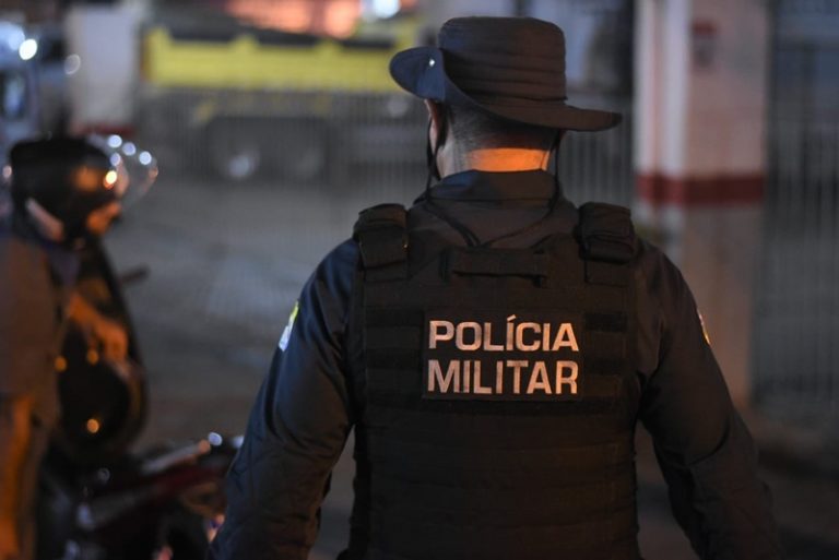 7°BPM prende foragido por tráfico de drogas no bairro Matinha