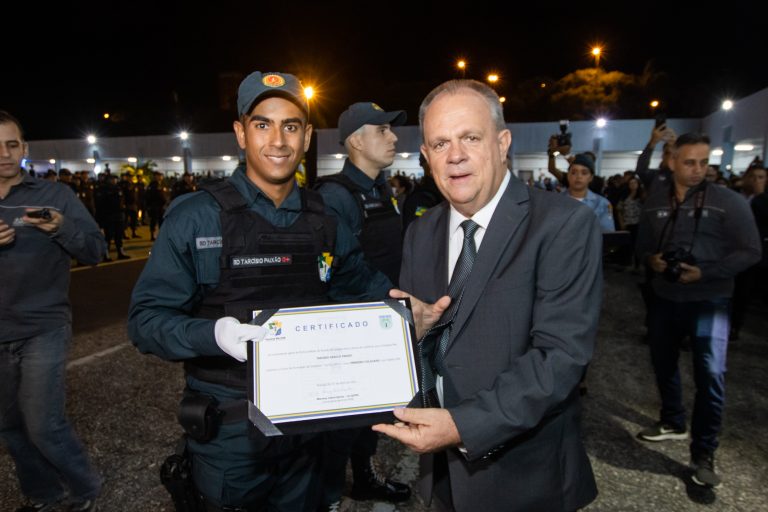 Governador celebra reforço na Segurança Pública com formatura de 353 novos policiais militares