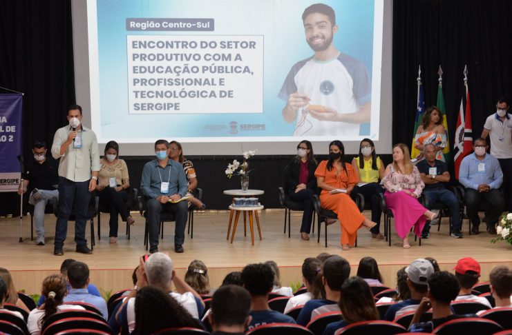 b533ff55f298d2d40e9c7490d65a3817