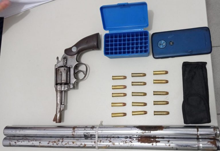 Dois são presos em flagrante por tráfico de drogas em Lagarto