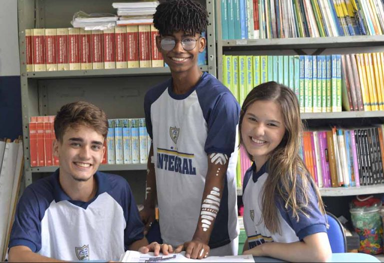 Governo de Sergipe lança programa Estudante Monitor com 6 mil bolsas